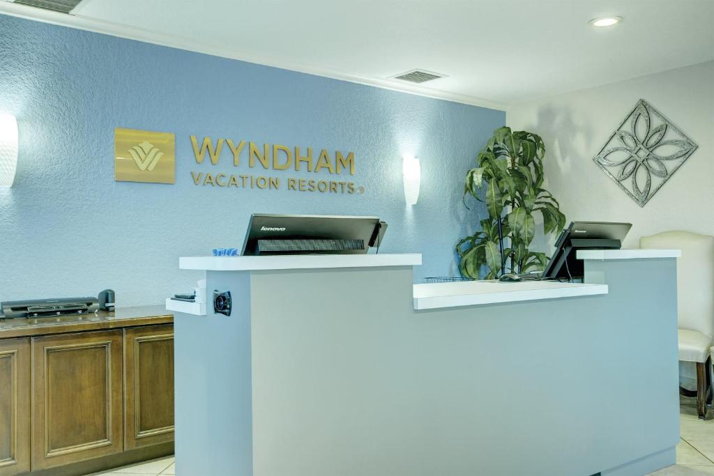 Club Wyndham Orlando International - image 3